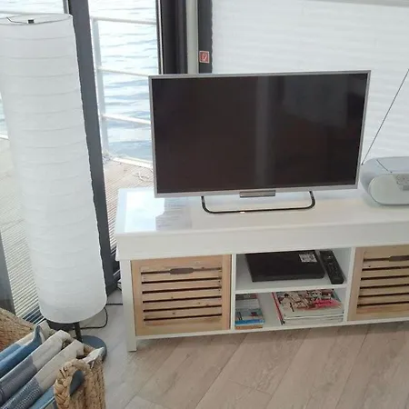 Apartmán Houseboat Seehaus